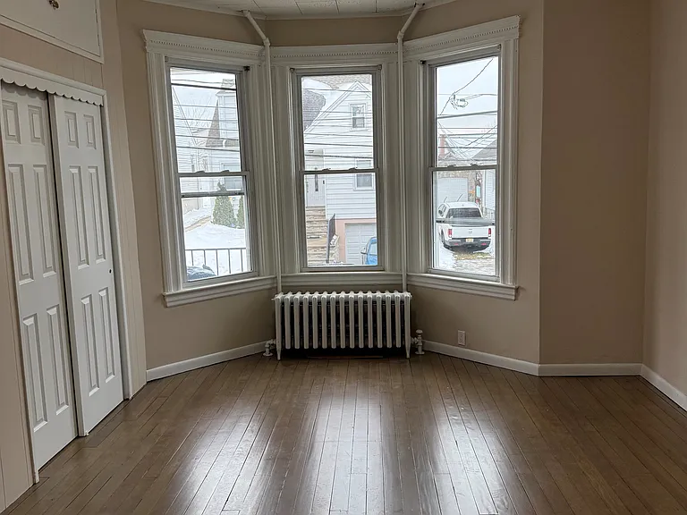 Huber St — Photo 2