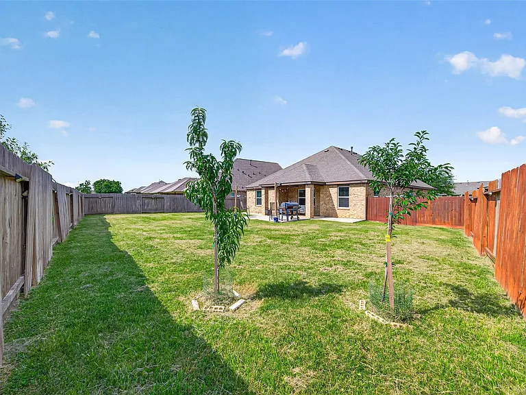 16307 Rockdale Landing Dr — Photo 31