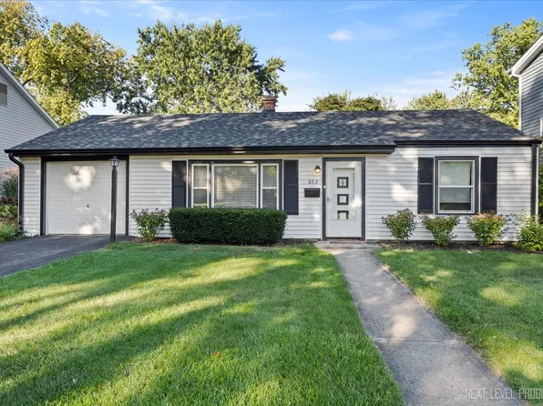 802 Cherry St, Wheaton, IL 60187