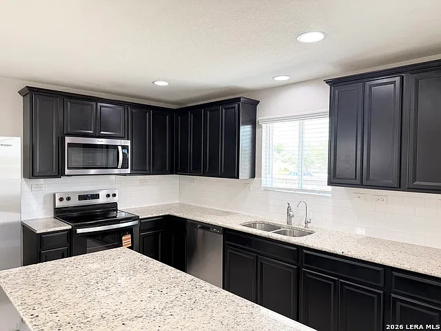 9502 Silver Mist Way — Photo 3