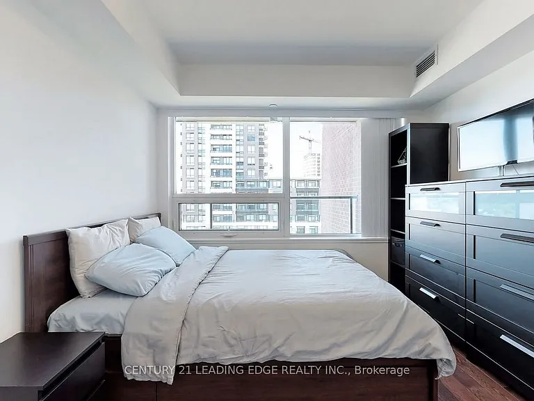 18 Uptown Dr #727 — Photo 22