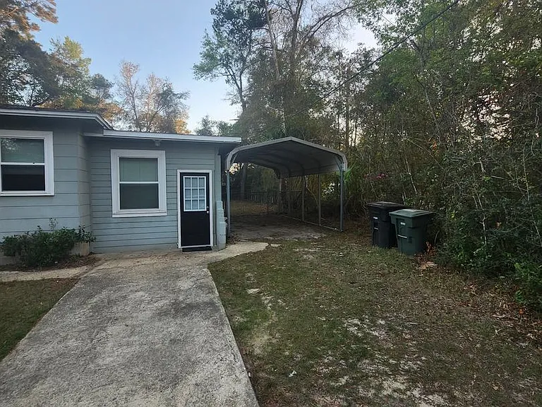 301 Gaile Ave — Photo 30