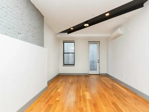 675 Grand Street image 1 of 20