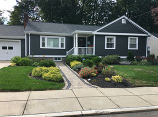 26 Chellman St, West Roxbury, MA 02132