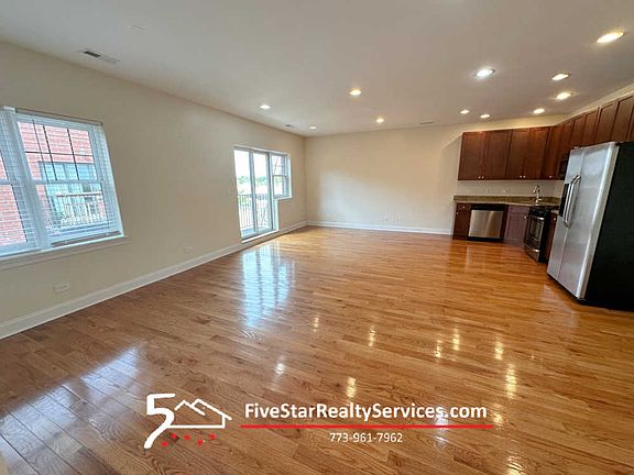 4th image of 3705 N Kedzie Ave APT 408