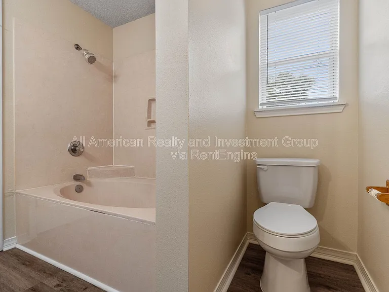 104 Hydac Rd #B — Photo 17