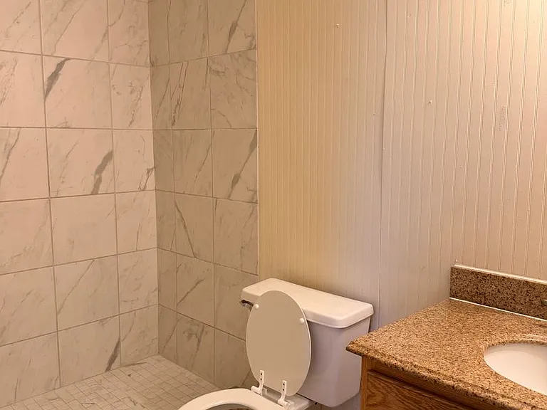 1224 Hamilton Ave — Photo 13