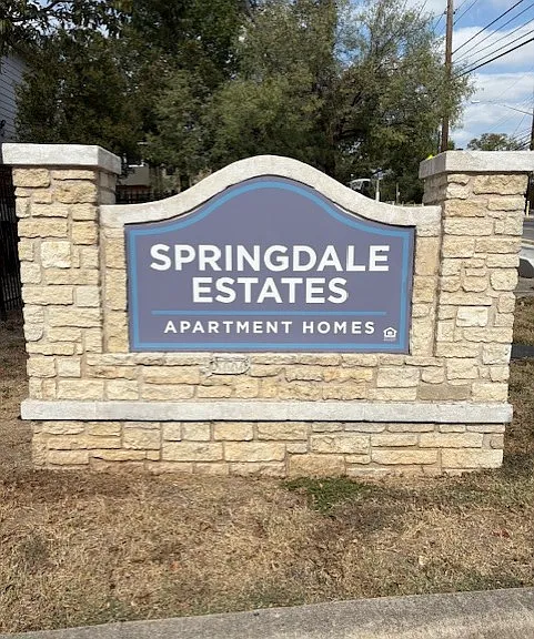 Springdale Estates Townhomes — Photo 2