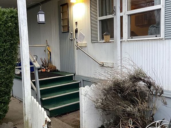 2200 Lancaster Dr SE Unit 9D