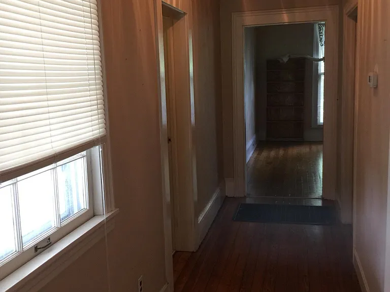 1918 Eastview Ave #2 — Photo 2
