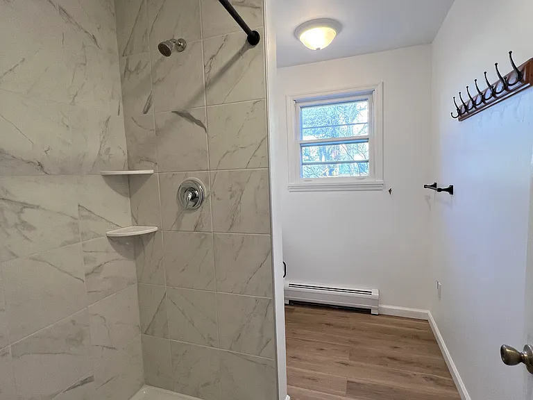 292 Pearl St #3 — Photo 7