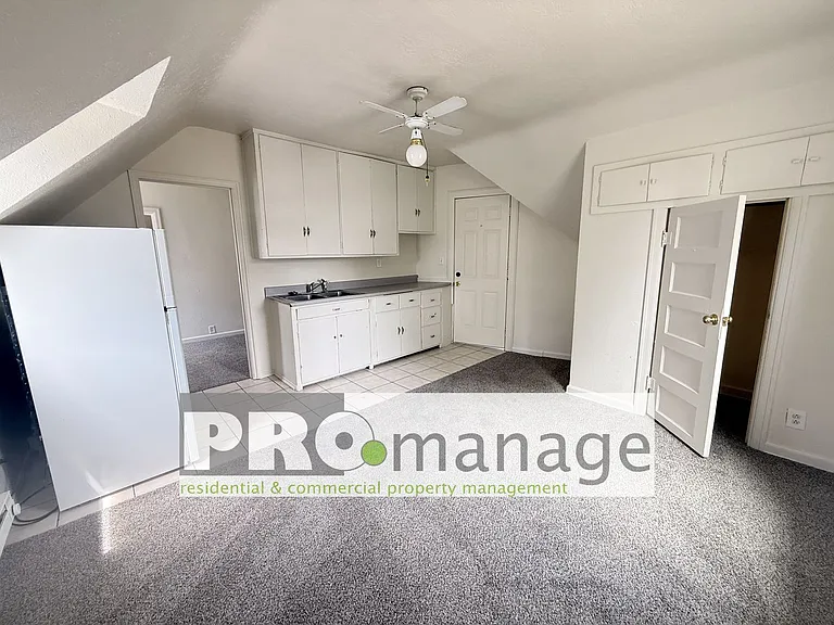 160 Pine St. — Photo 6