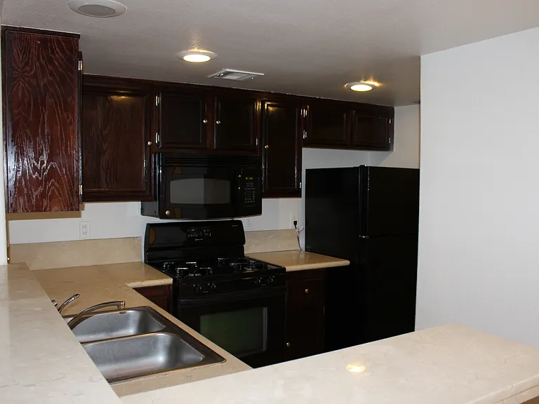 1830 N Pecos Rd #127 — Photo 3