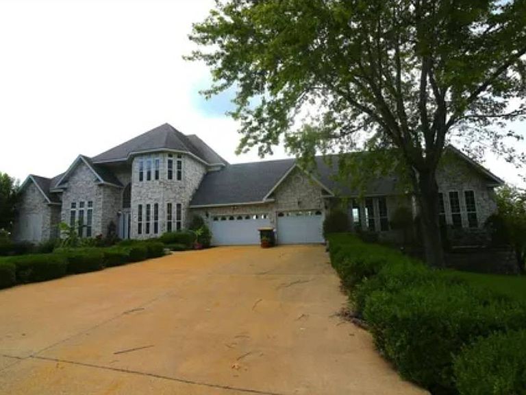Listing photo