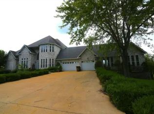 1201 Jackson St, Doniphan, MO 63935