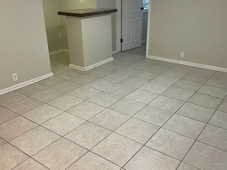 5107 E Brookfield Dr — Photo 8