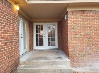 620 E Thornton Dr, Midwest City, OK 73110