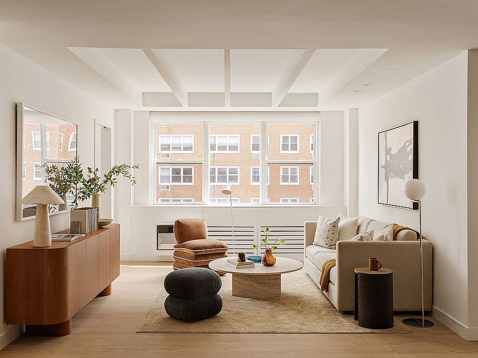 1st image of 32 Gramercy Park S