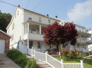 239 E Railroad St, Nesquehoning, PA 18240