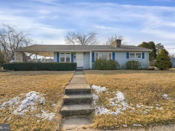 554 E High St, Bellefonte, PA 16823