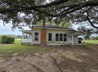 550 Taylor Cir, Atmore, AL 36502