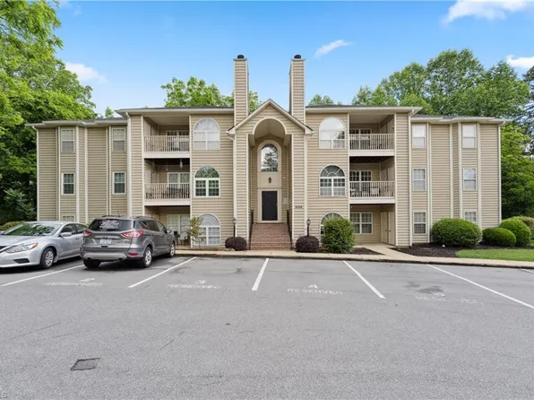 6704 W Friendly Ave Unit 4A, Greensboro, NC 27410
