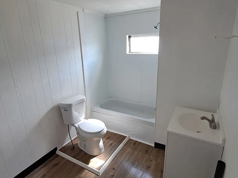 2303 S Greeley Hwy — Photo 17