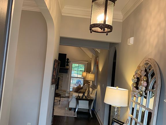 3rd image of 13918 Prince William Way