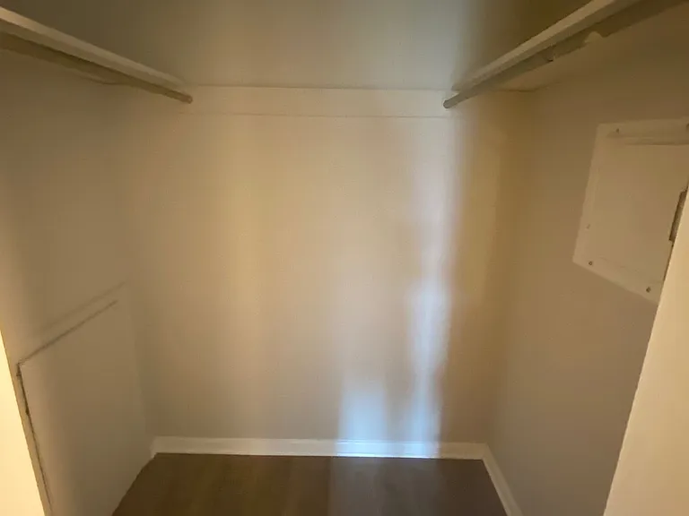 1118 Lafayette Ave — Photo 5