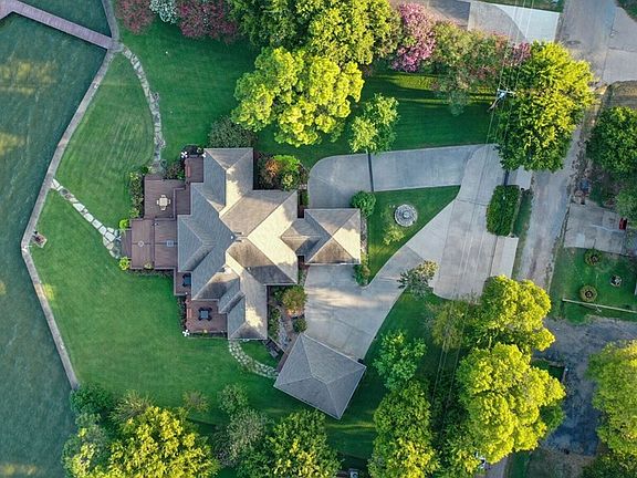 5th image of 507 Nob Hill Ln