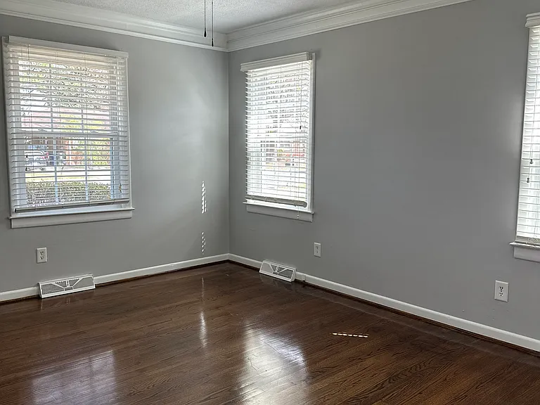 406 Kirkland Dr — Photo 21