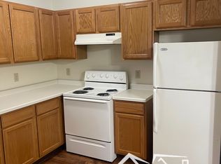 1740 Robin Ave #2, Oshkosh, WI 54902