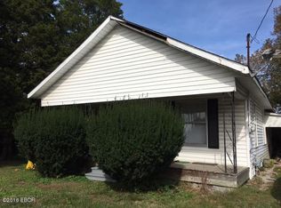 221 W Herrin St, Herrin, IL 62948