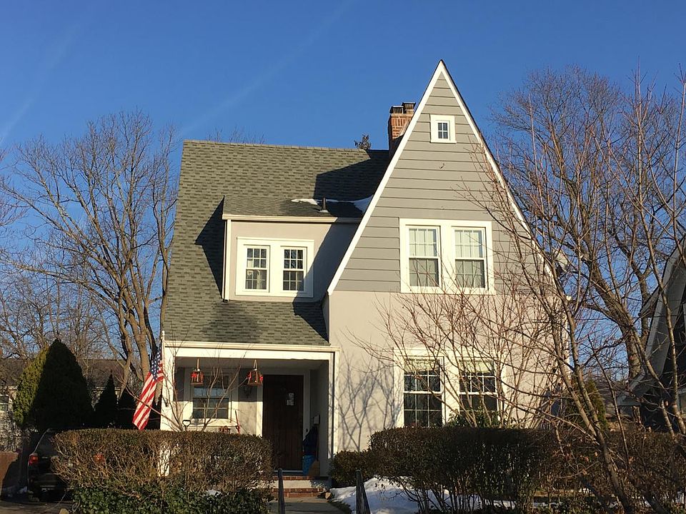 1st image of 20 Harwood Ave