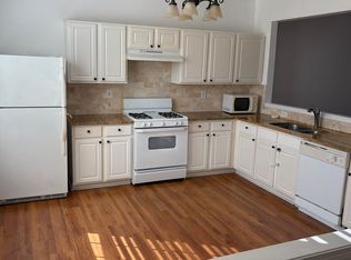 9165 Nesbit Ferry Rd, Johns Creek, GA 30022