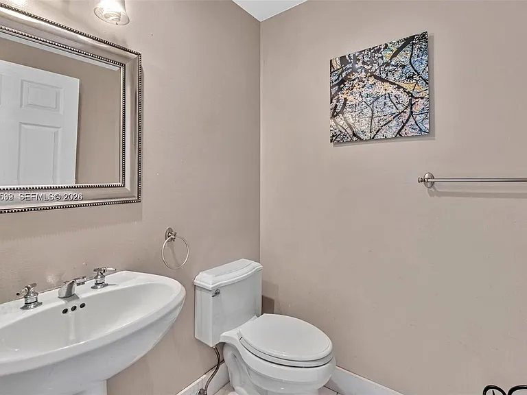 3877 Bimini Ave — Photo 40