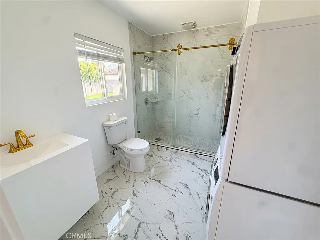 2 bed, 750 sqft, $3,100 — Photo 4