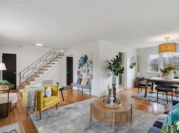 2601 Brook Rd, Richmond, VA 23220