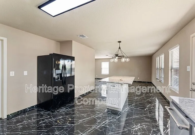 5819 Providence Oak — Photo 16