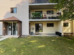 5 Burland Ave #104, Winnipeg, MB R2N 2E4