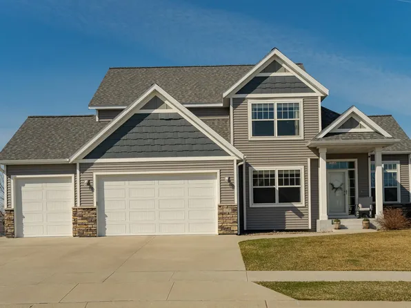 4220 Genevieve Pl NW, Rochester, MN 55901