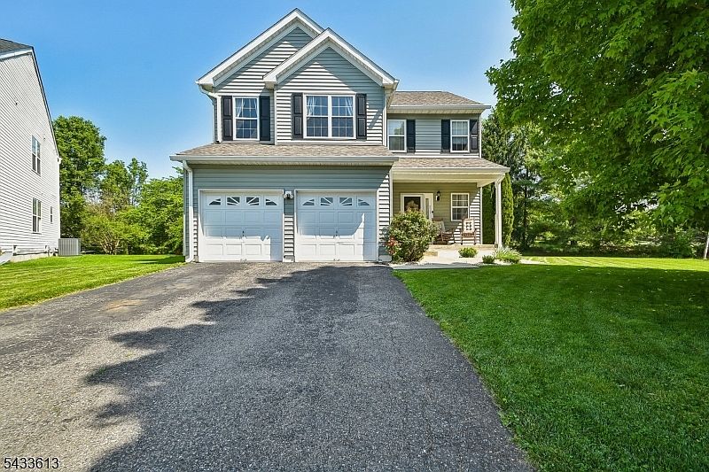 1st image of 213 Austin Circle
