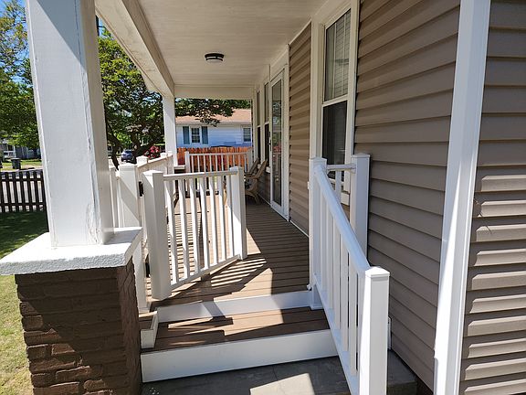 4th image of 9251 Coleman Ave