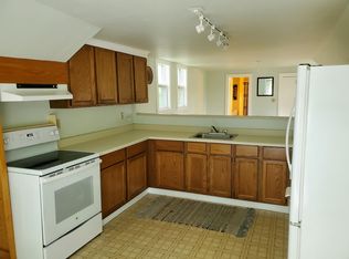 192 Limerock St #B, Rockland, ME 04841