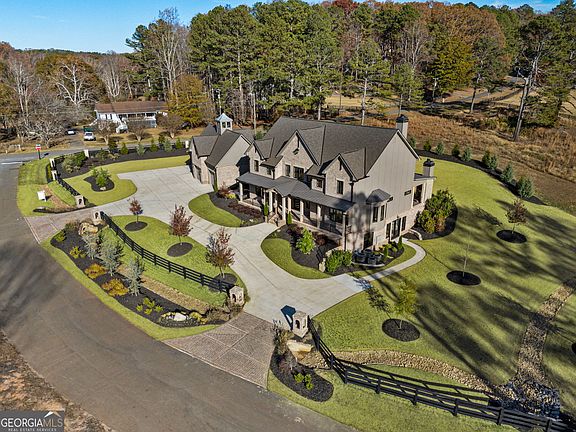 4th image of 1005 Haddie Way