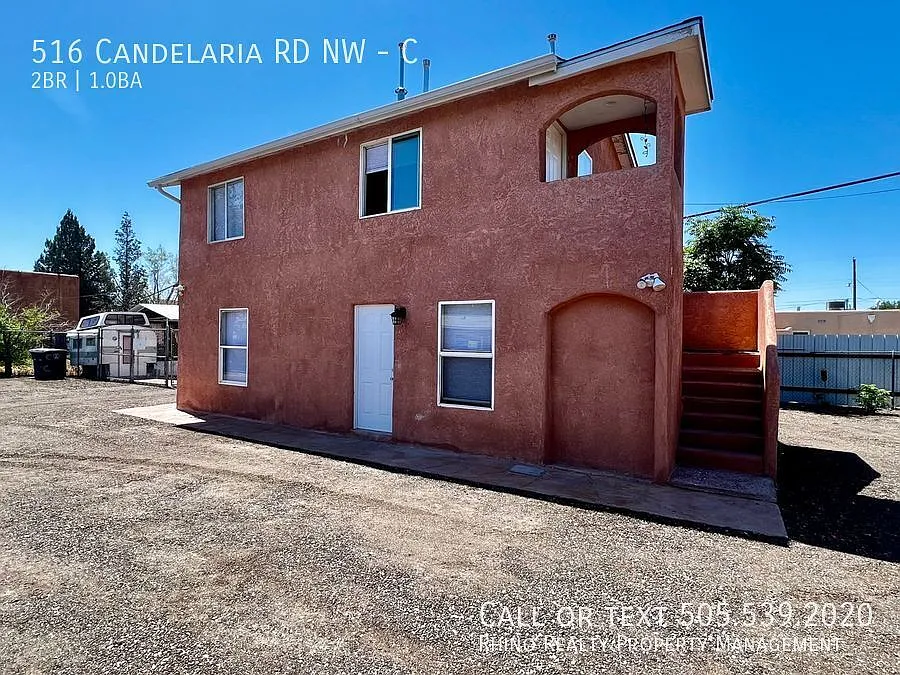 516 Candelaria Rd NW #C
