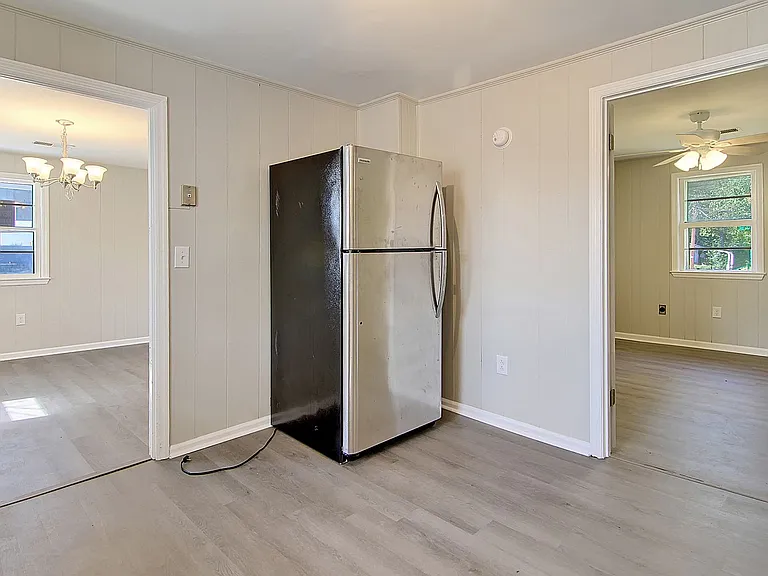 2316 Meeting Street Rd — Photo 10