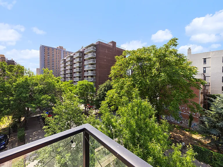 215 Avenue B #4A — Photo 10