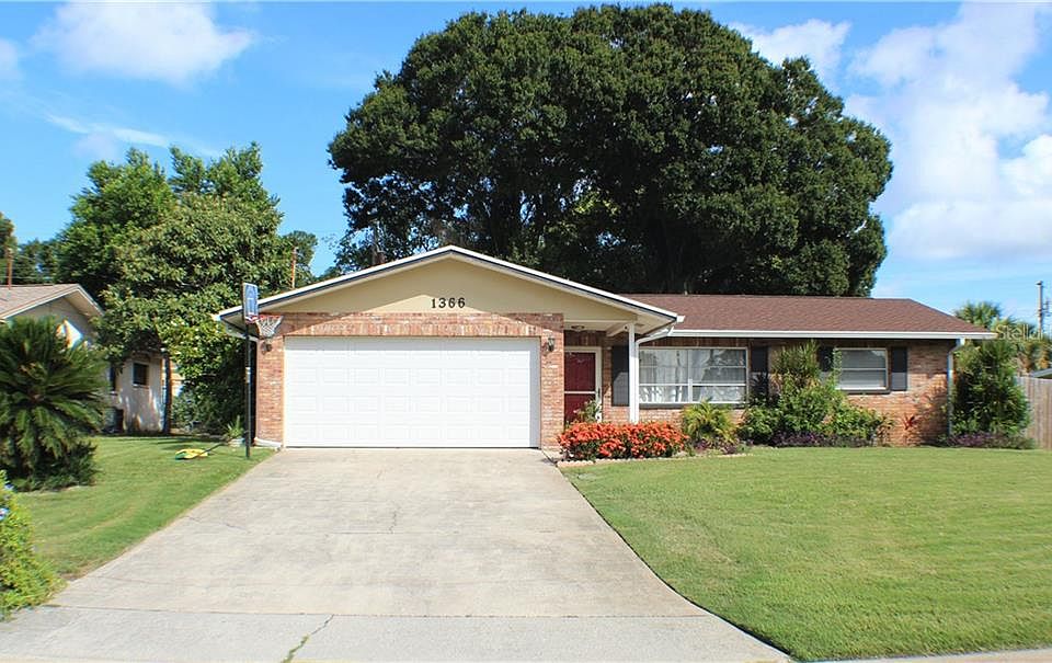 1st image of 1366 Windsor Dr