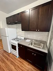 Rented by Amorelli Realty